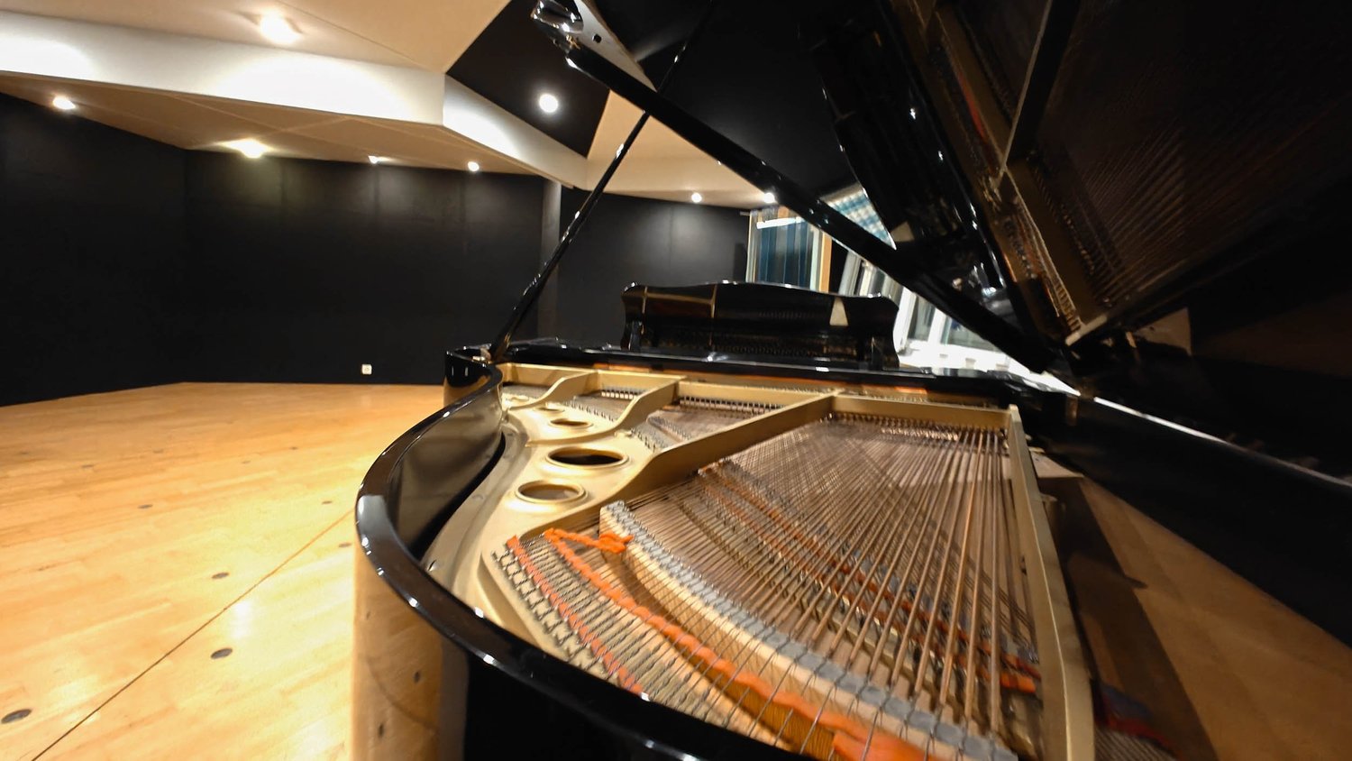 ORISONO post-production facility in Lucerne — 3/6